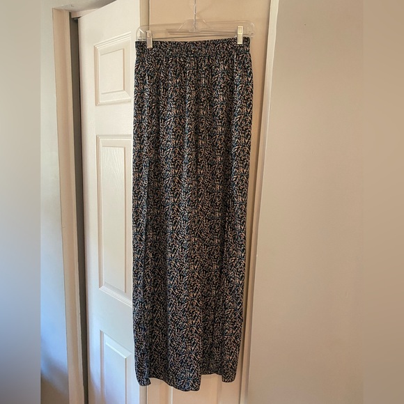 BCBGeneration Flowy Pants - Picture 3 of 4